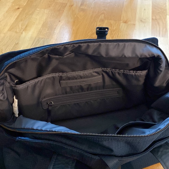 Lululemon Go Getter Bag - Picture 14 of 16